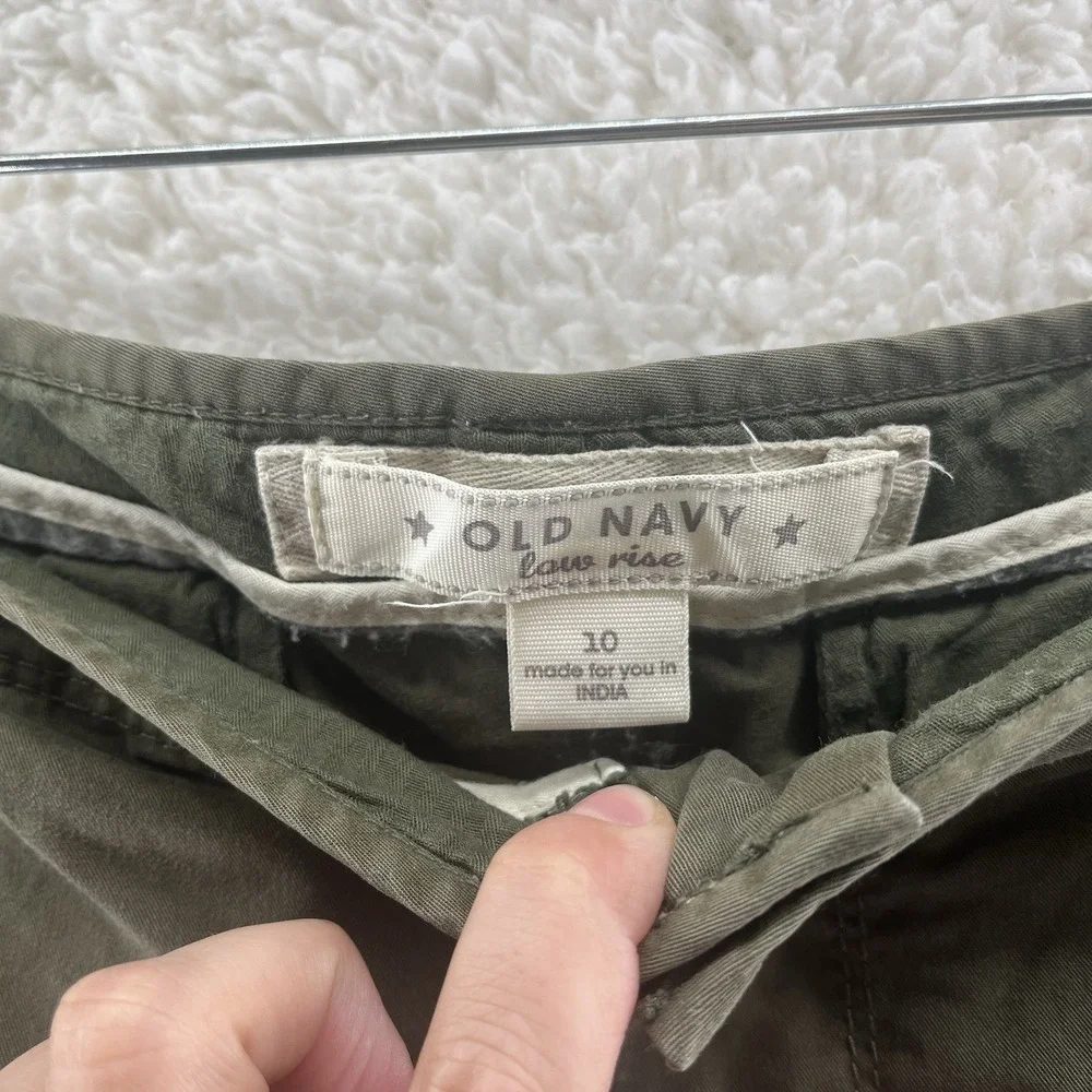 Y2K 90s Old Navy Women's Size 10 Low Rise Bermuda Shorts Green Vintage Preppy